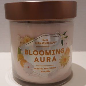 NEW ILLUME BLOOMING AURA SOY CANDLE 15.2 OZ